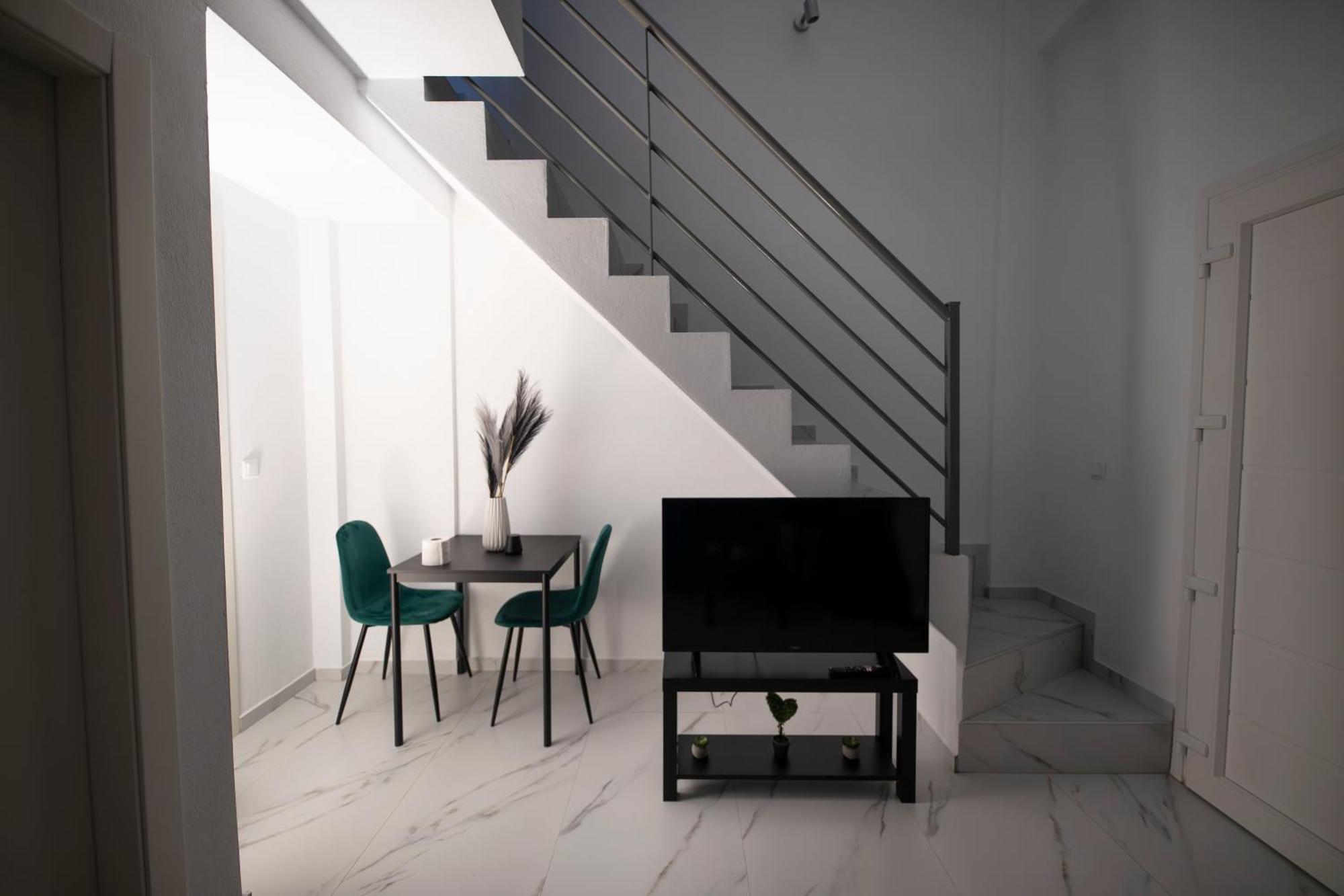 E&S Balaska Apartments 卡瓦拉 外观 照片
